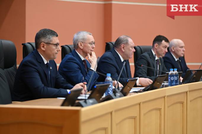 Госсовет Коми предложил ввести мораторий на банкротство предприятий лесной отрасли по всей стране