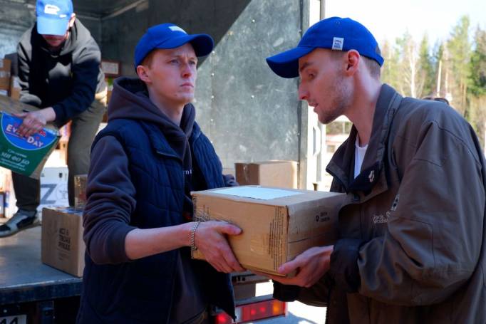 Из Коми отправили гуманитарный груз в Донецкую и Луганскую Народные Республики