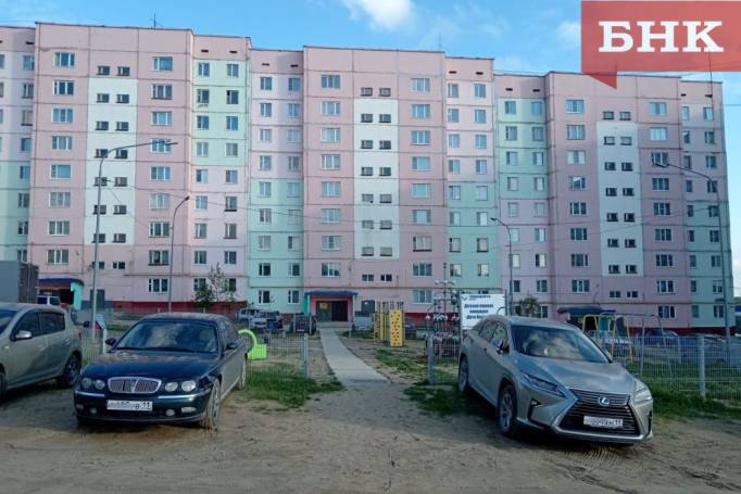 Народный корреспондент: «В Усинске ветерану труда год отказывают в установке пандуса»