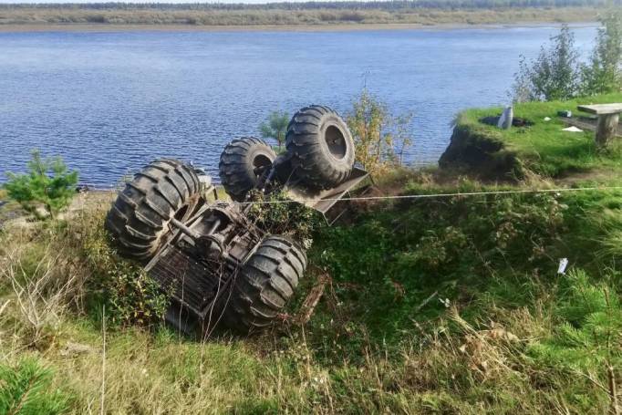 В Коми трое мужчин без водительских удостоверений попали в ДТП