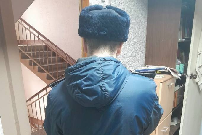 В столице Коми семью выселили из квартиры за долги по ЖКУ