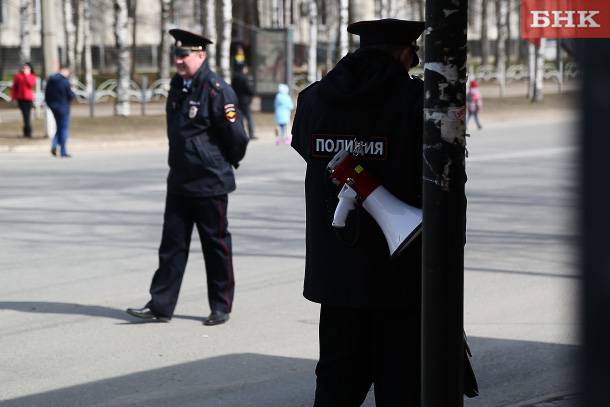 В Коми установят сроки информирования о митингах и одиночных пикетах