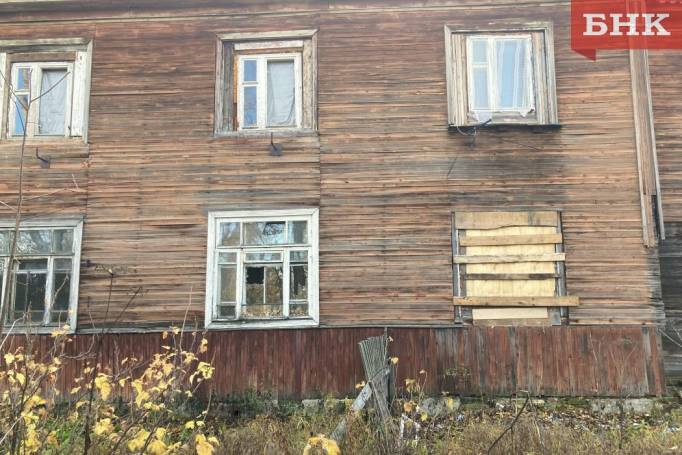 Мэрия Сыктывкара выкупит квартиры в 20 аварийных домах