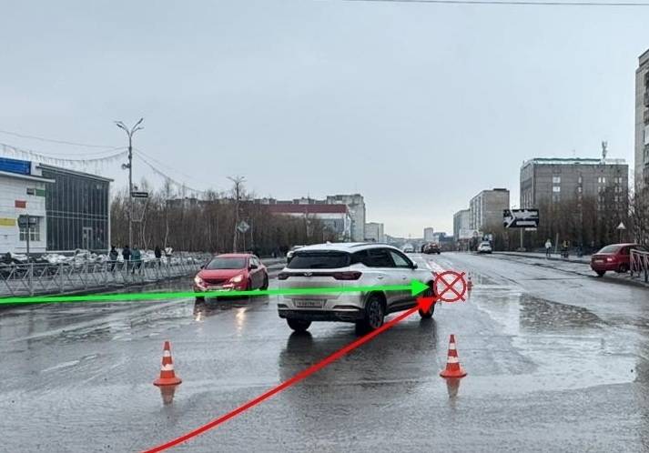 В Воркуте на переходе сбили мужчину