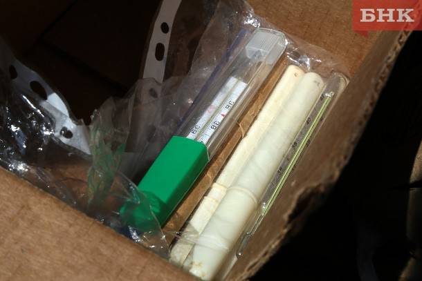 Врач подсказал, как безопасно собрать ртуть из разбитого градусника