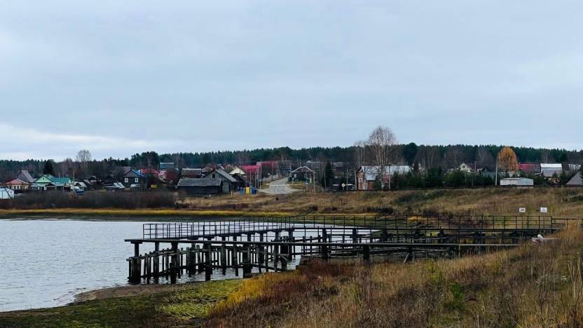 Poselok-Nyuvchim.jpg Poselok-Nyuvchim.jpg