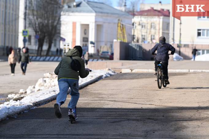 Теплую и дождливую погоду прогнозируют в Коми