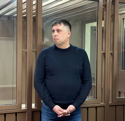 Оренбургского бизнесмена приговорили к восьми годам колонии строгого режима за взятку полицейскому Коми