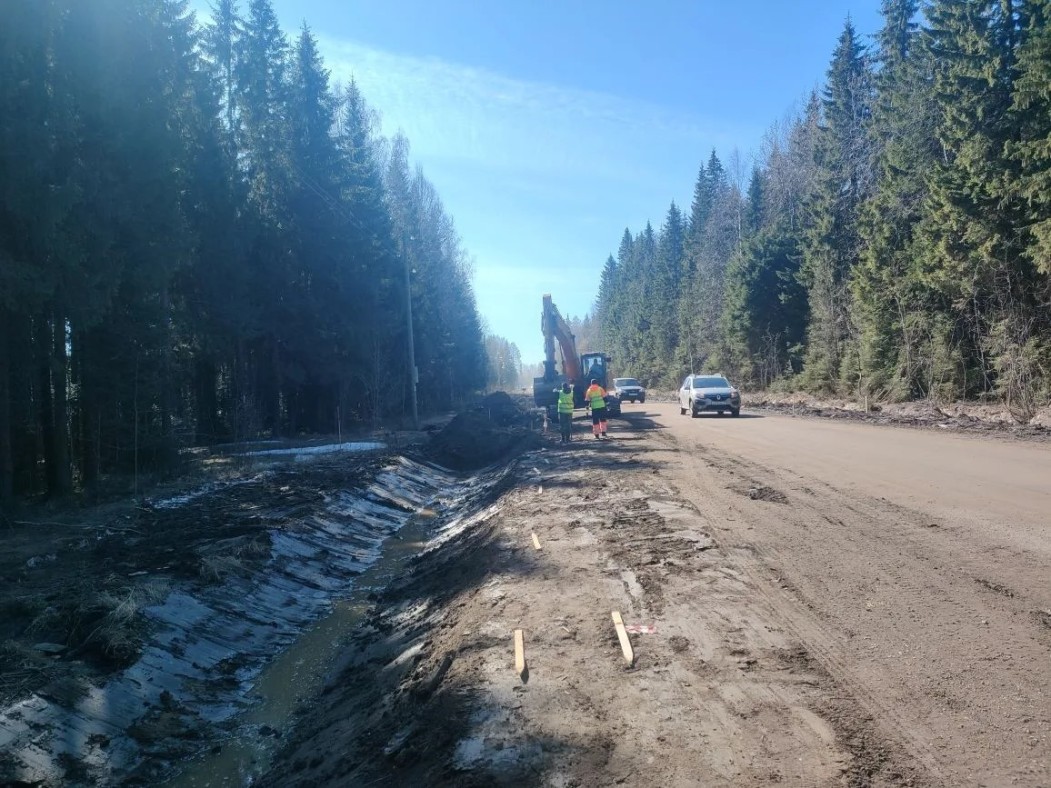 В Сыктывкаре стартовал ремонт дороги к дырносским дачам