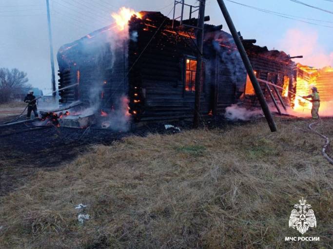 В сысольском Заозерье решили построить новый клуб взамен сгоревшего