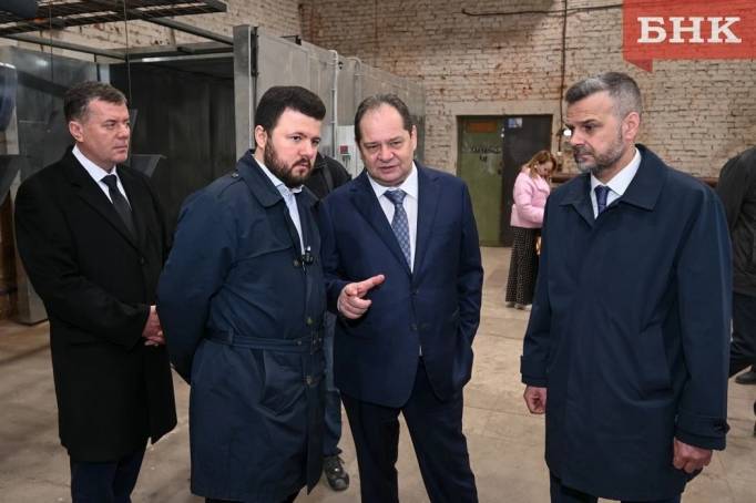 Ростислав Гольдштейн оценил возможности нового производства малых архитектурных форм