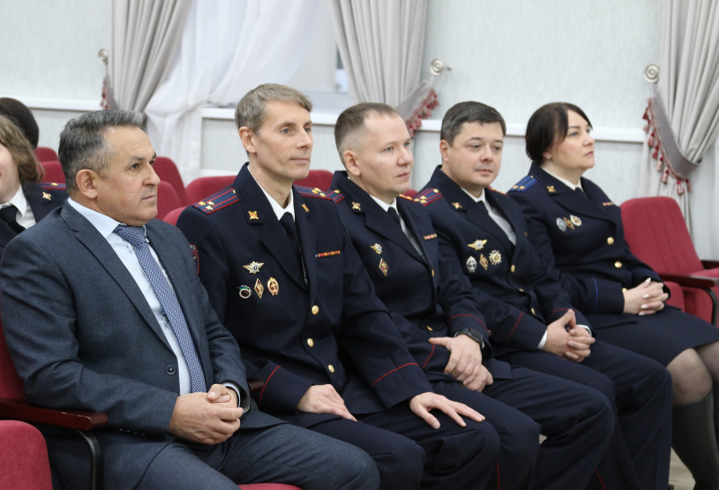 В столице Коми наградили борцов с наркопреступностью