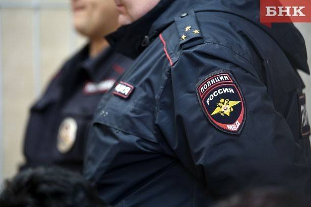 Житель Койгородка трижды травмировал полицейского, а после извинился
