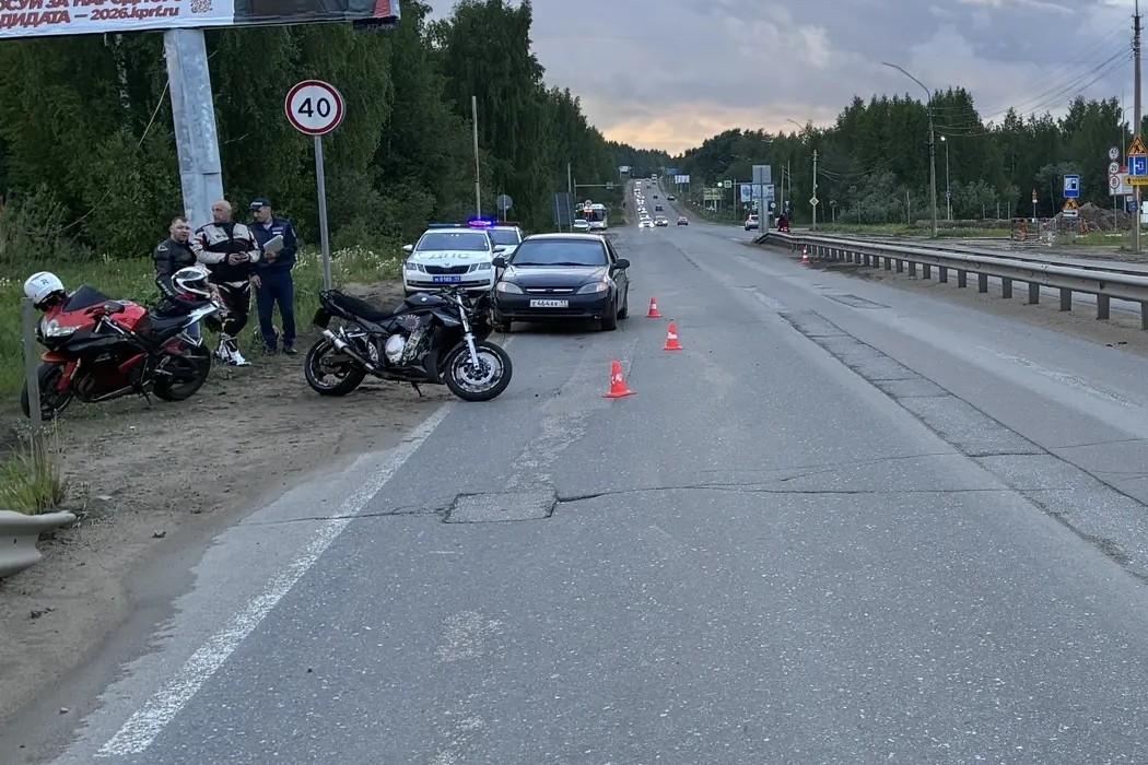 В Сыктывкаре мотоциклист попал в больницу после ДТП с автомобилем