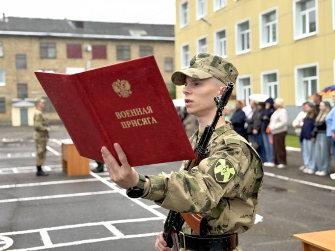 В Сыктывкаре срочники из Мурманской, Архангельской и Вологодской областей приняли присягу