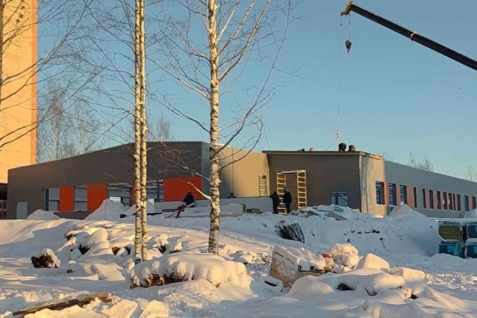 Рядом с эжвинской больницей «выросла» модульная скорая