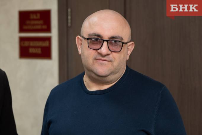Просроченные лекарства на 22 миллиона: в суде по делу экс-главы Минздрава Коми изучили записи совещаний