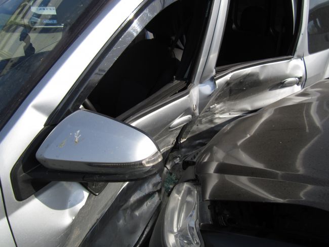 Ухта Коми Столкновение двух автомашин Лада Ларгус