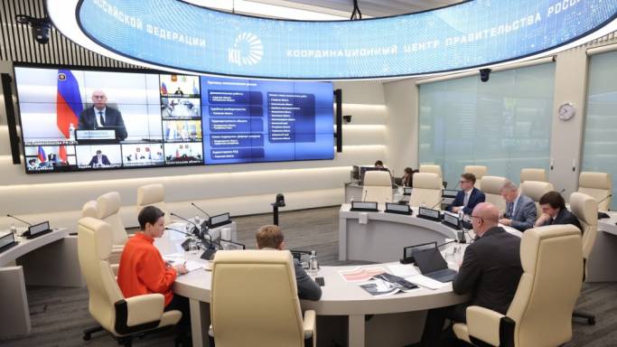 Регионам пригрозили санкциями за срыв программы капремонта школ