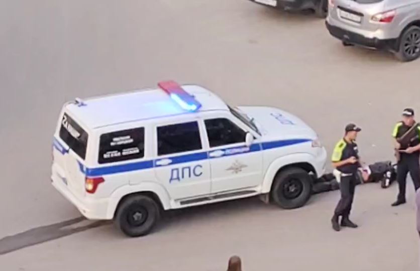 Полиция Коми представила свою версию столкновения экипажа ДПС с юным байкером