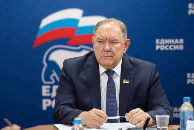 «Единая Россия» поддержала северян: приняты обращения в федеральный центр по вопросам оленеводства и пенсионных прав многодетных матерей