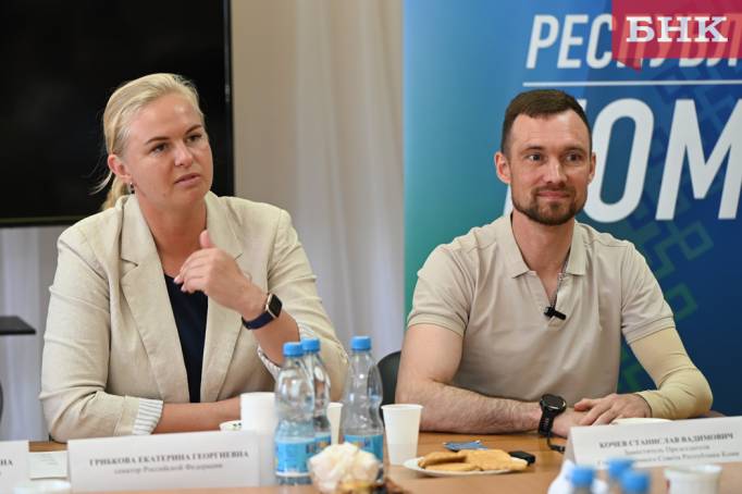 Сенатор Екатерина Грибкова и Герой России Станислав Кочев объяснили ижемцам, кто работает в «Команде Республики Коми»