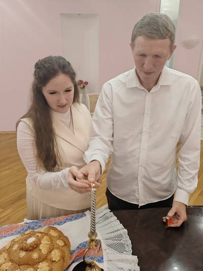 В столице Коми супруги укрепили хрустальный союз