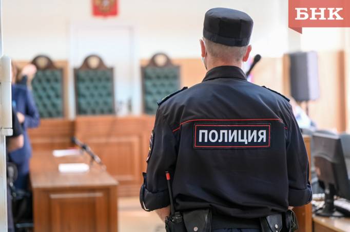 Топ-5 громких дел прошедшей недели: уголовное дело против кандидата в депутаты, участник поножовщины и приговор сотруднице маркетплейса