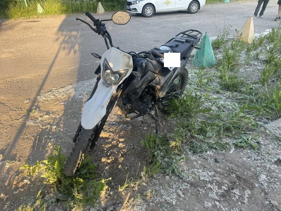 В Усть-Вымском районе 16-летнего мотоциклиста увезли в больницу с разрывом связок