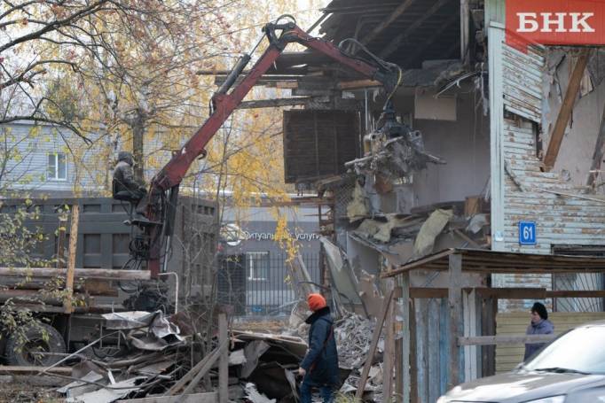 В Сыктывкаре в 2025 году собираются снести десяток ветхих домов