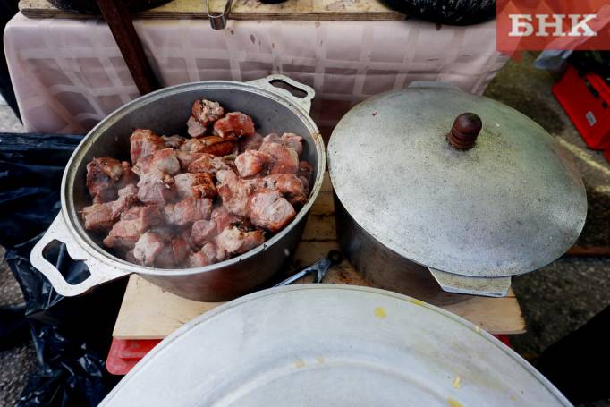 Роспотребнадзор дал советы, как мыть мясо и яйца