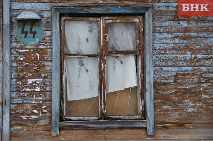 Мэрия Сыктывкара выкупит квартиры в 30 аварийных домах