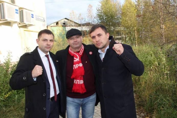 evstigneev-i-bondarenko.jpg evstigneev-i-bondarenko.jpg