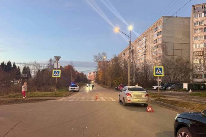 В Сыктывкаре юноша на электровелосипеде сбил женщину
