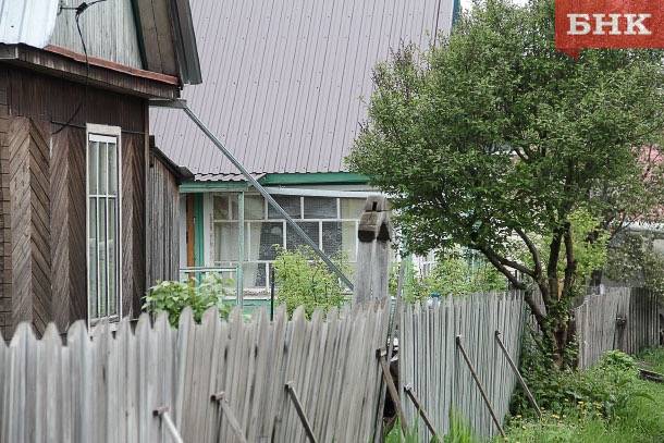 Дачникам Коми запретили проводить огневые работы на участках