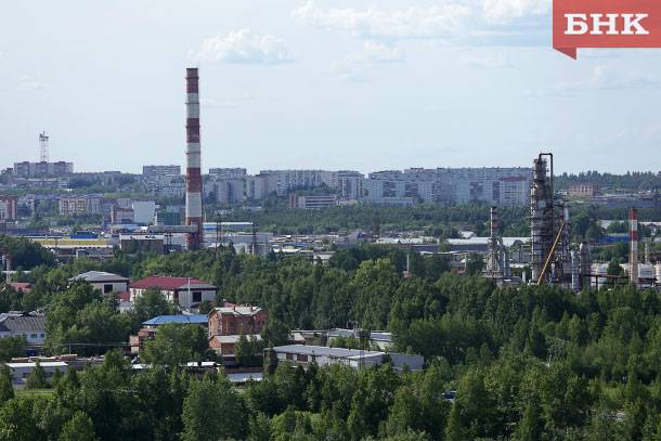 В Ухте хотят расселить 10 аварийных домов