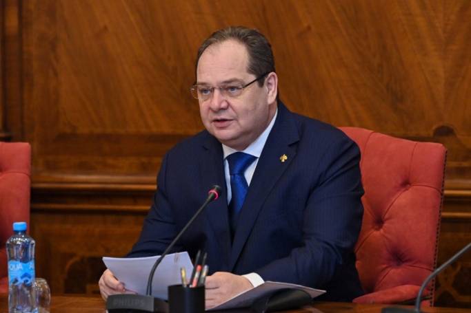 Ростислав Гольдштейн призвал руководителя «КТК» набрать своих специалистов, а не привлекать их со стороны