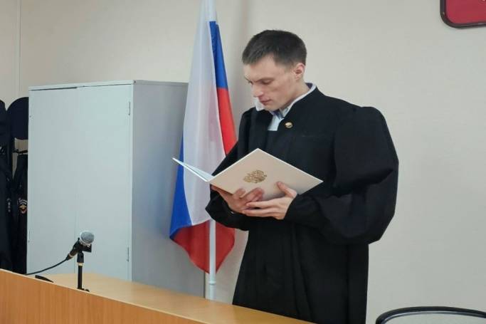 Жительница Печоры выслушала приговор за угон такси