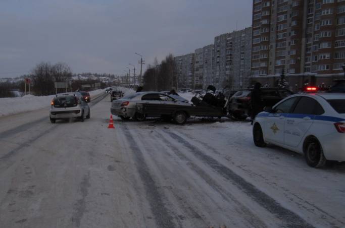 В Ухте в ДТП пострадали пять человек