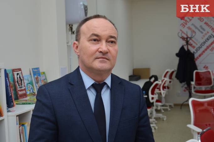 Руководитель Минобрнауки и депутат Госсовета Коми пополнили состав партии «Единая Россия»