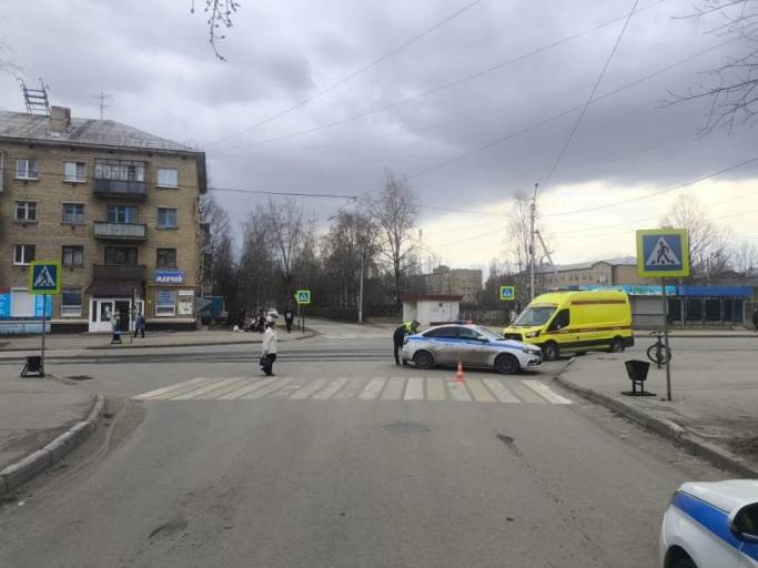 В Ухте иномарка сбила мальчика на велосипеде