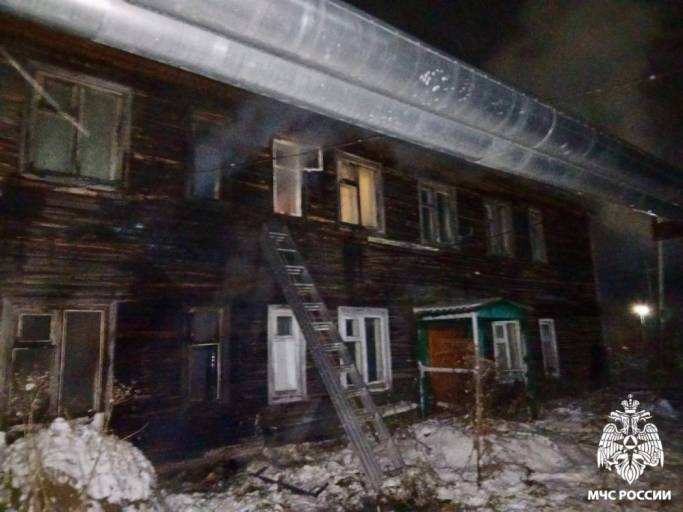 В Сторожевске из-за пожара эвакуировались четыре жильца дома