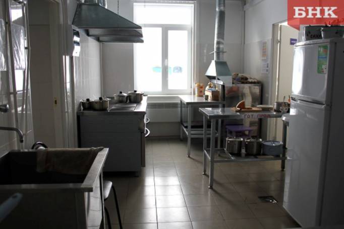 В детском саду Воркуты обнаружили сыр с синтетическим анальгетиком