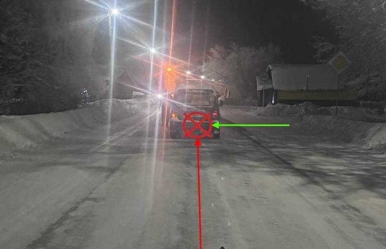В усть-куломской деревне семилетний ребенок попал под колеса «ВАЗ»