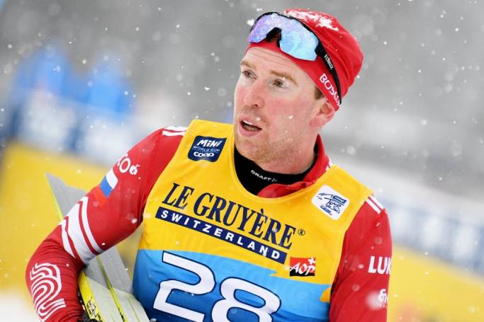 Илья Семиков стал вторым на этапе Кубка России по лыжным гонкам