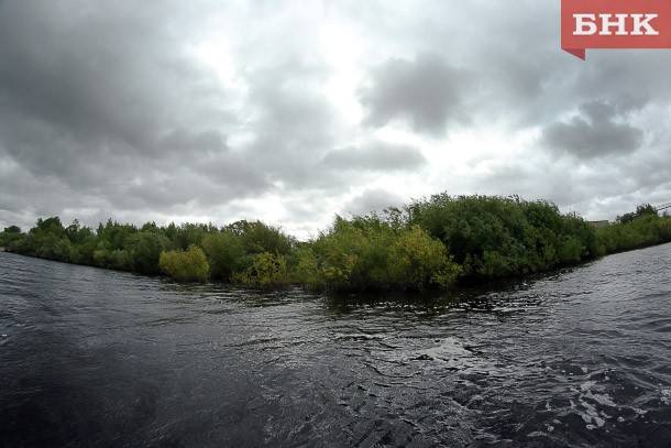 В Койгородском районе водолазы нашли тело утонувшего мужчины