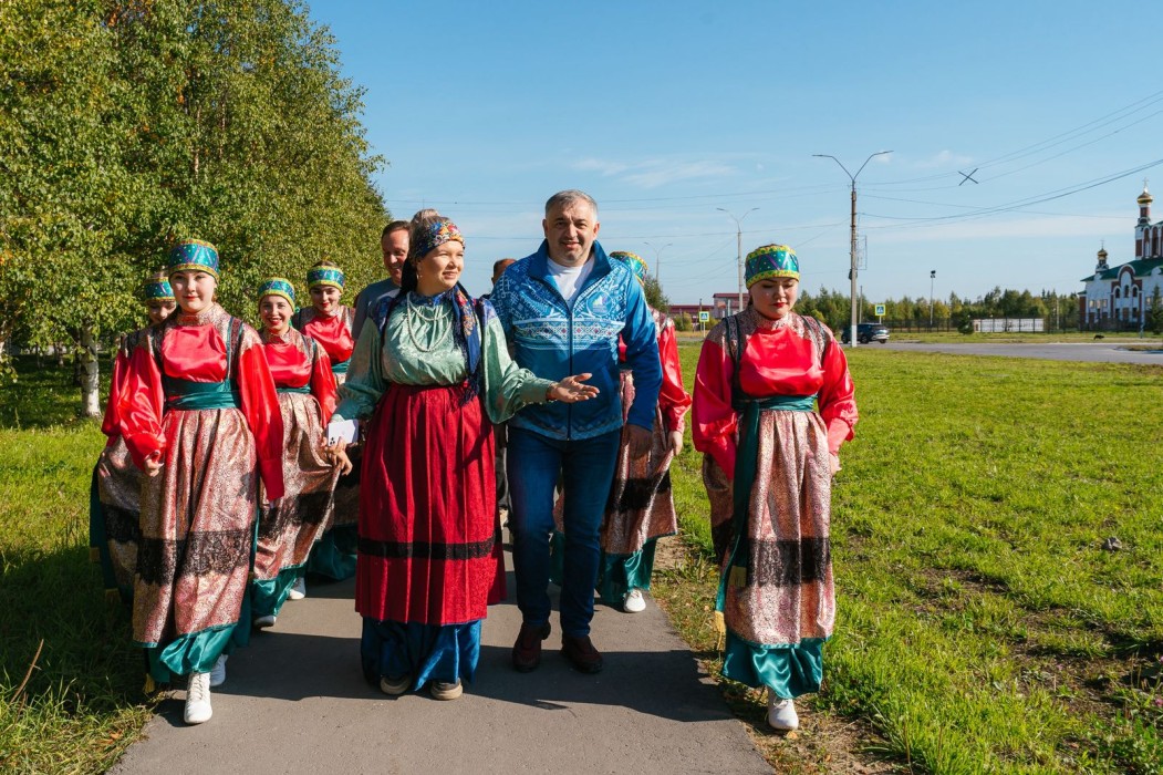 «Белая линия» Усинска: в День города в нефтяной столице республики открыли первый туристический маршрут