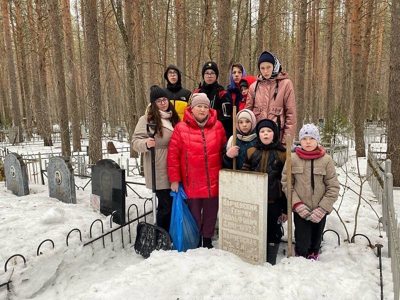 Ухтинская школа-интернат: ломать-не строить Ухтинская школа-интернат: ломать-не строить