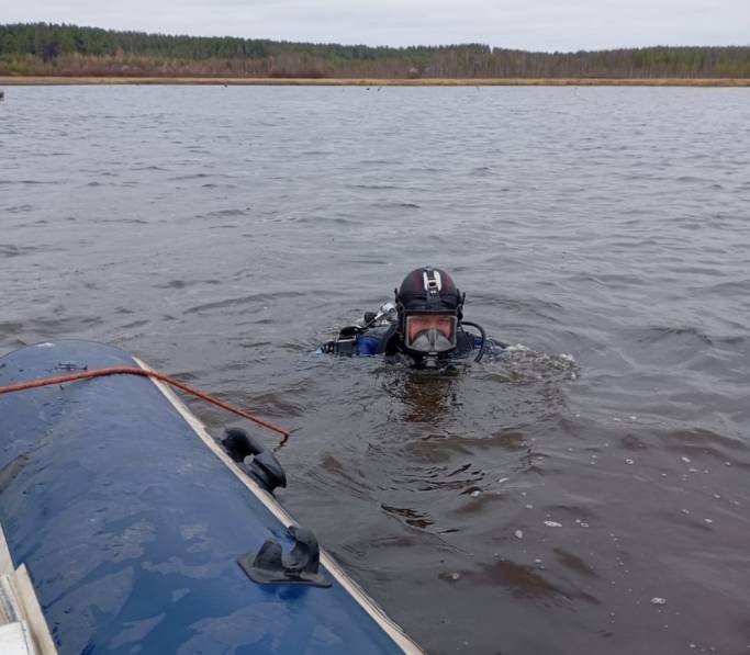 Водолазы ищут рыбака в Сыктывдинском районе