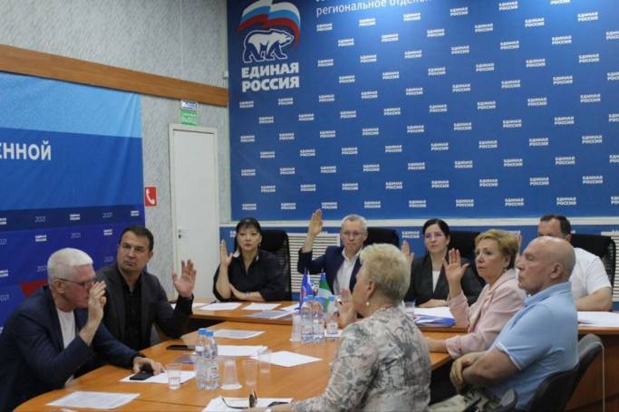 «Единая Россия» определила тройку кандидатов на выборы в Госсовет Коми